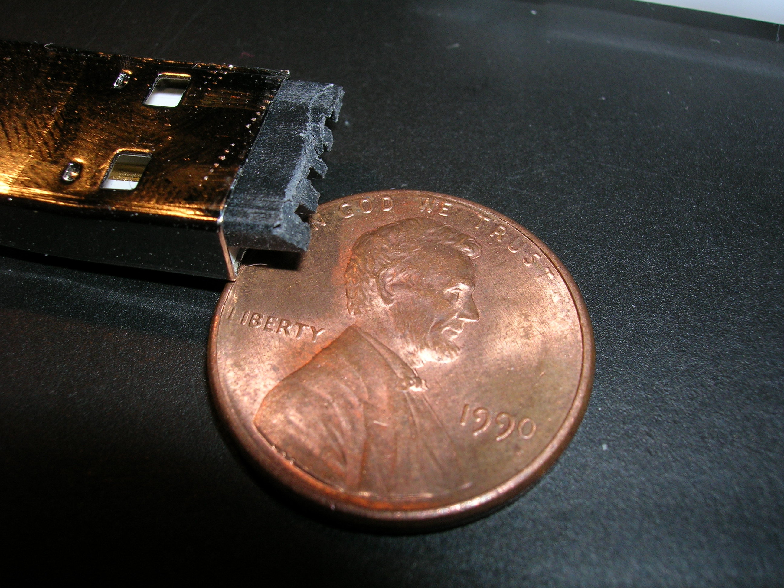 Clogged_USB_Plug_II.jpg