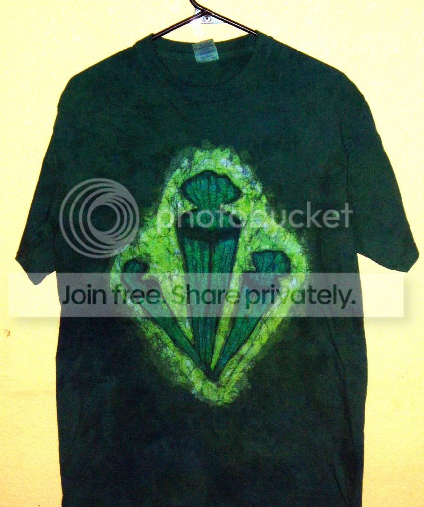 sarrshirt.jpg