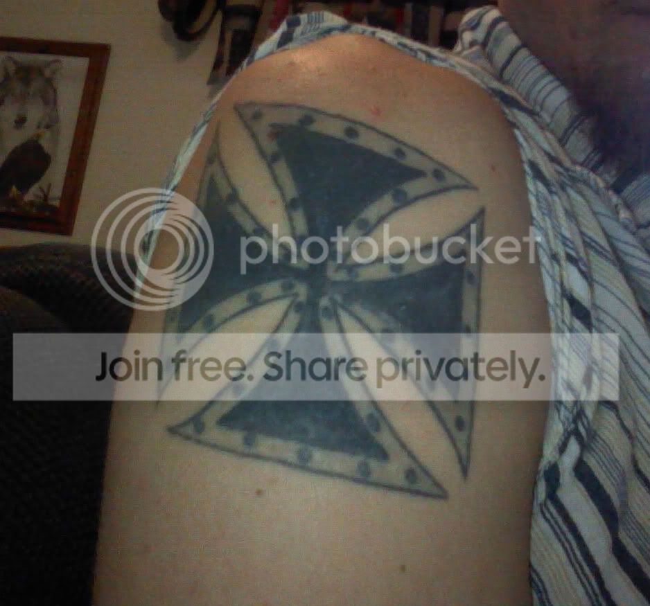 tat_iron_cross.jpg