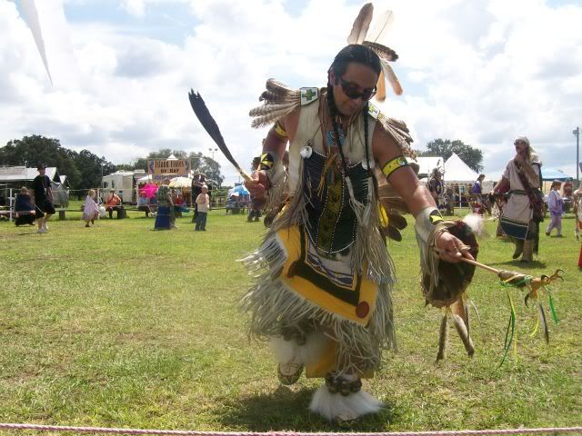 dancers8.jpg