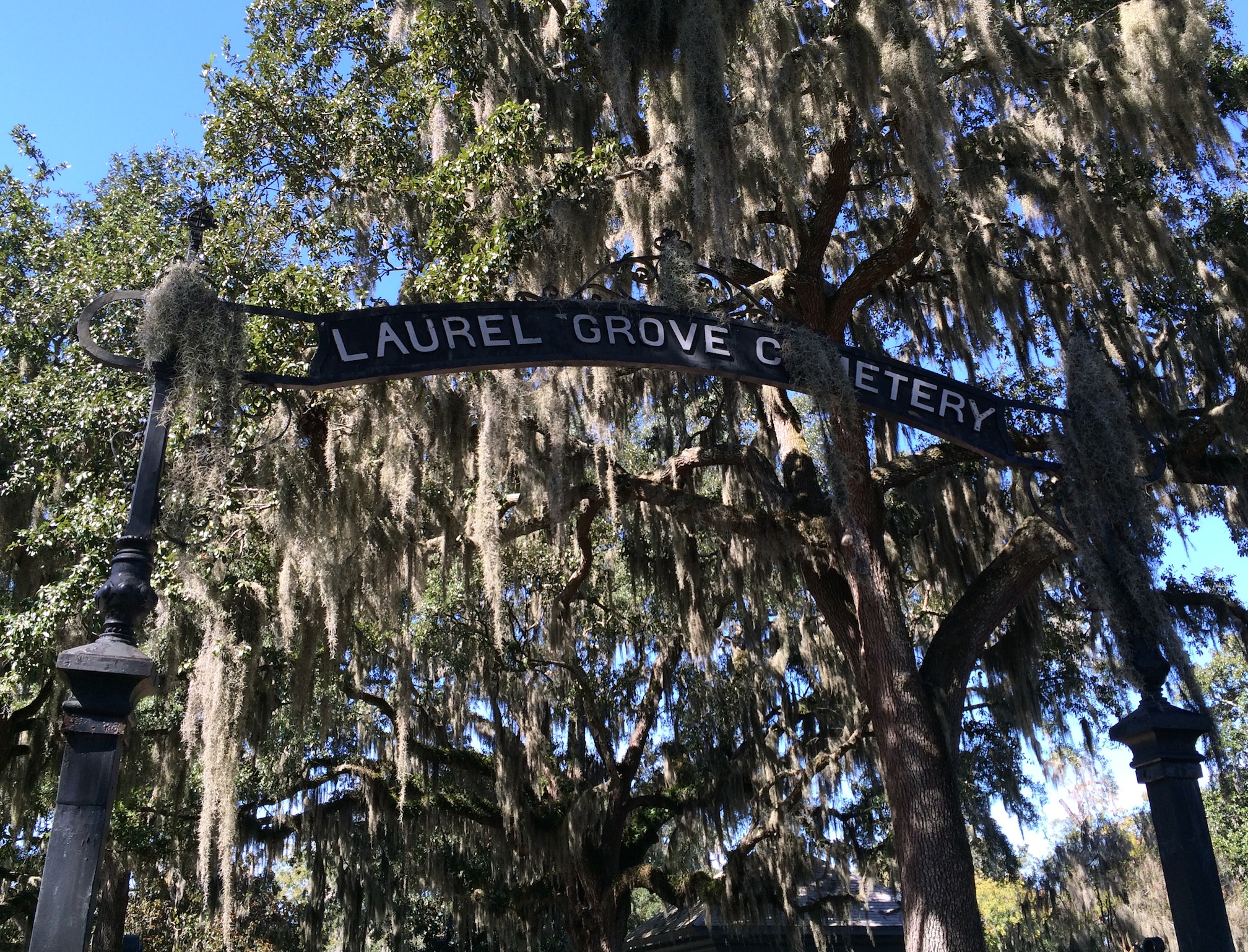 lgnorthsign.jpg