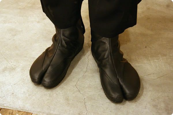 leathertabisneakers1.jpg
