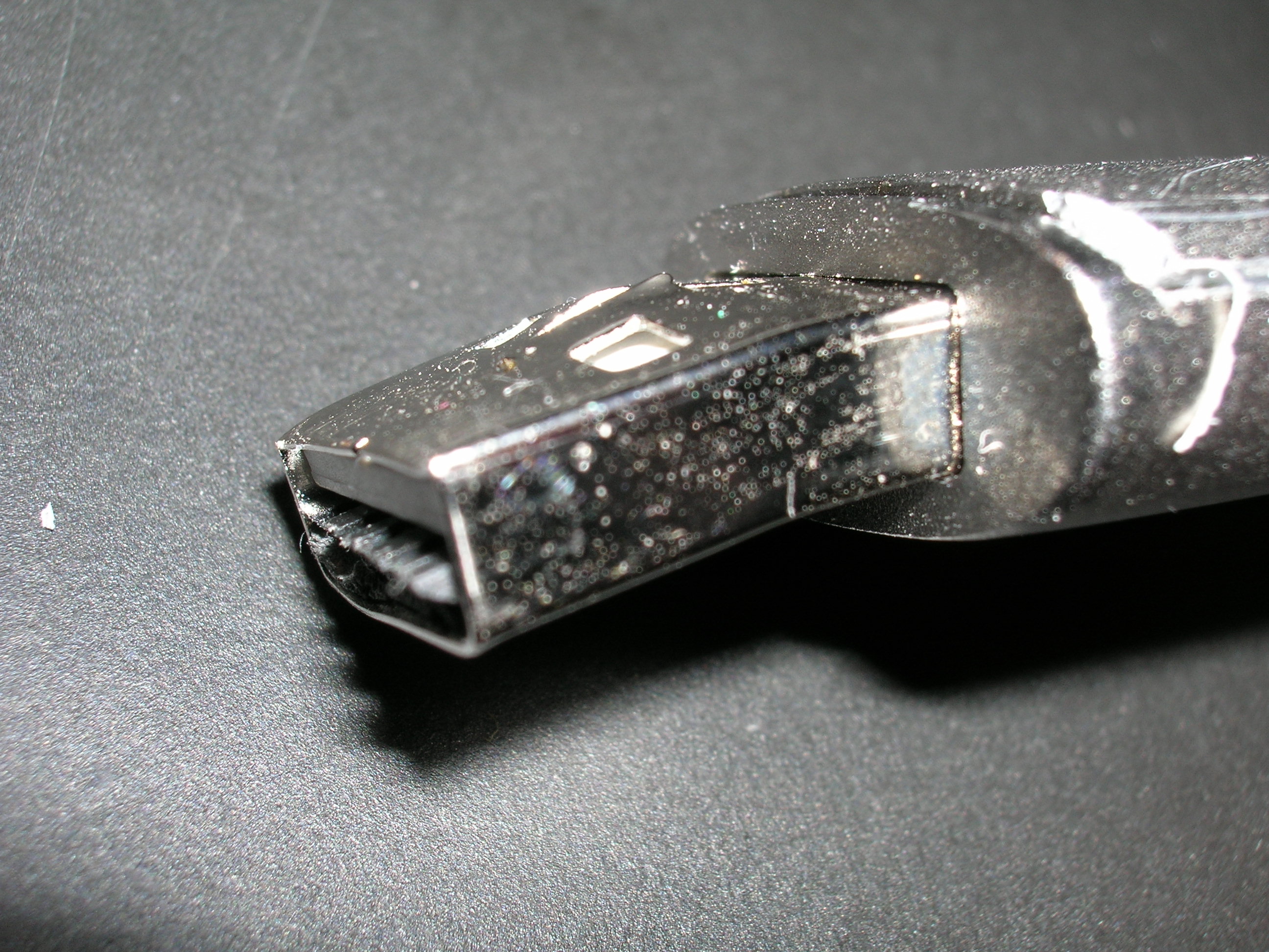 USB_Plug_Side_II.jpg
